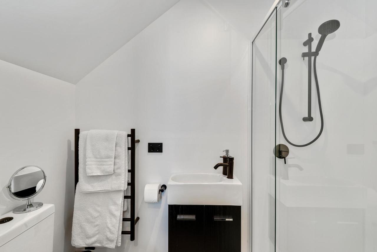 Derby Street Guesthouse Gaystay B&B 基督城 外观 照片
