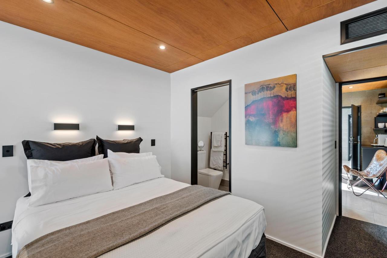 Derby Street Guesthouse Gaystay B&B 基督城 外观 照片